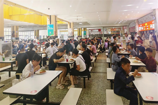 1727601614606383.jpg 3.jpg